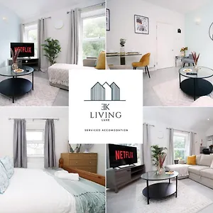 Cosy In The Heart Of Uplands - - Prime Location - By Ekliving Luxe Swansea